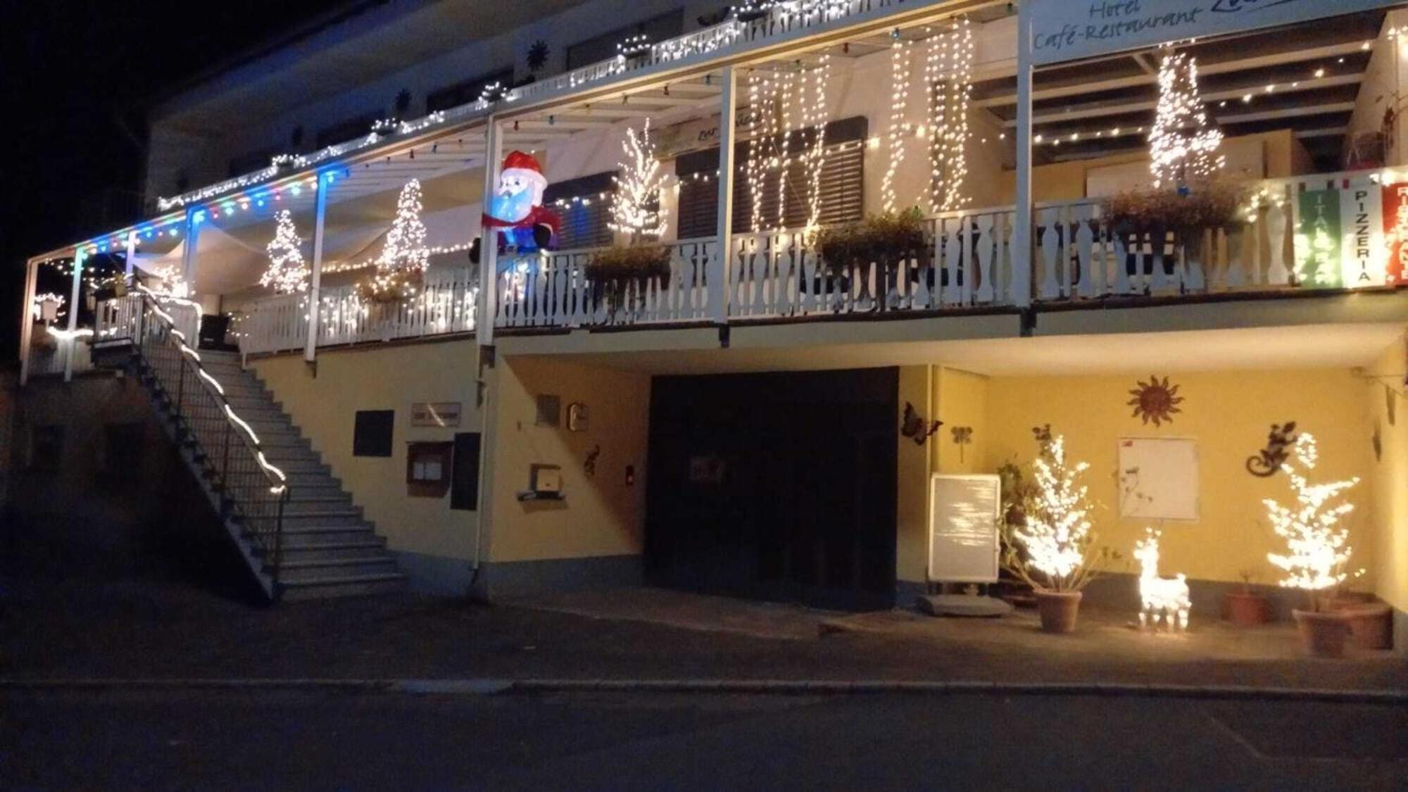Hotel Zur Mosel Minheim 외부 사진