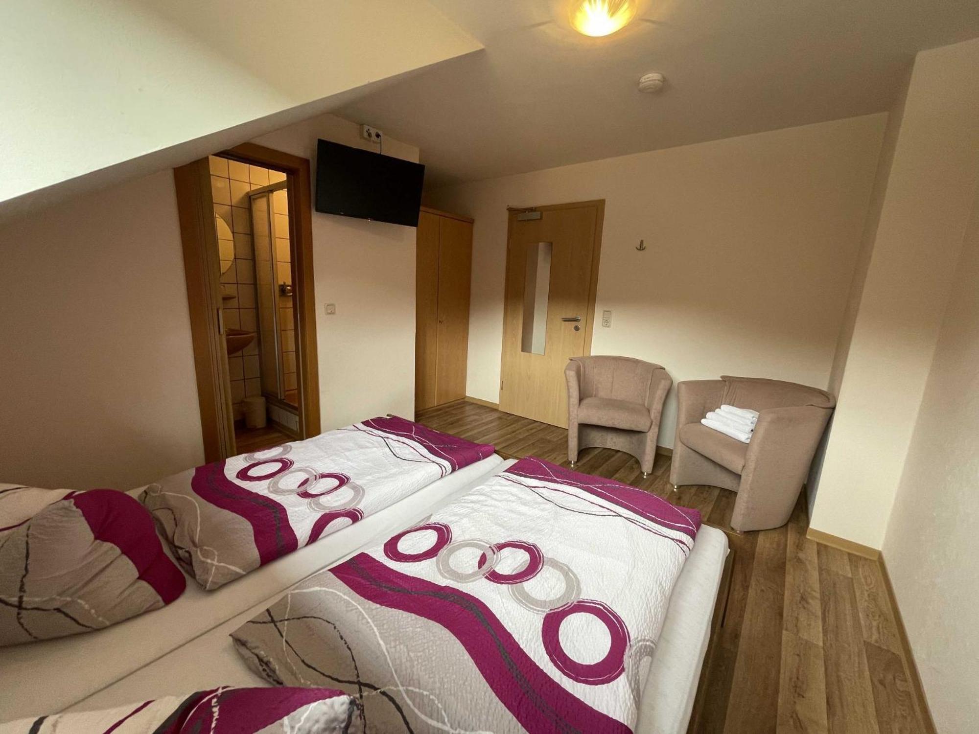 Hotel Zur Mosel Minheim 외부 사진