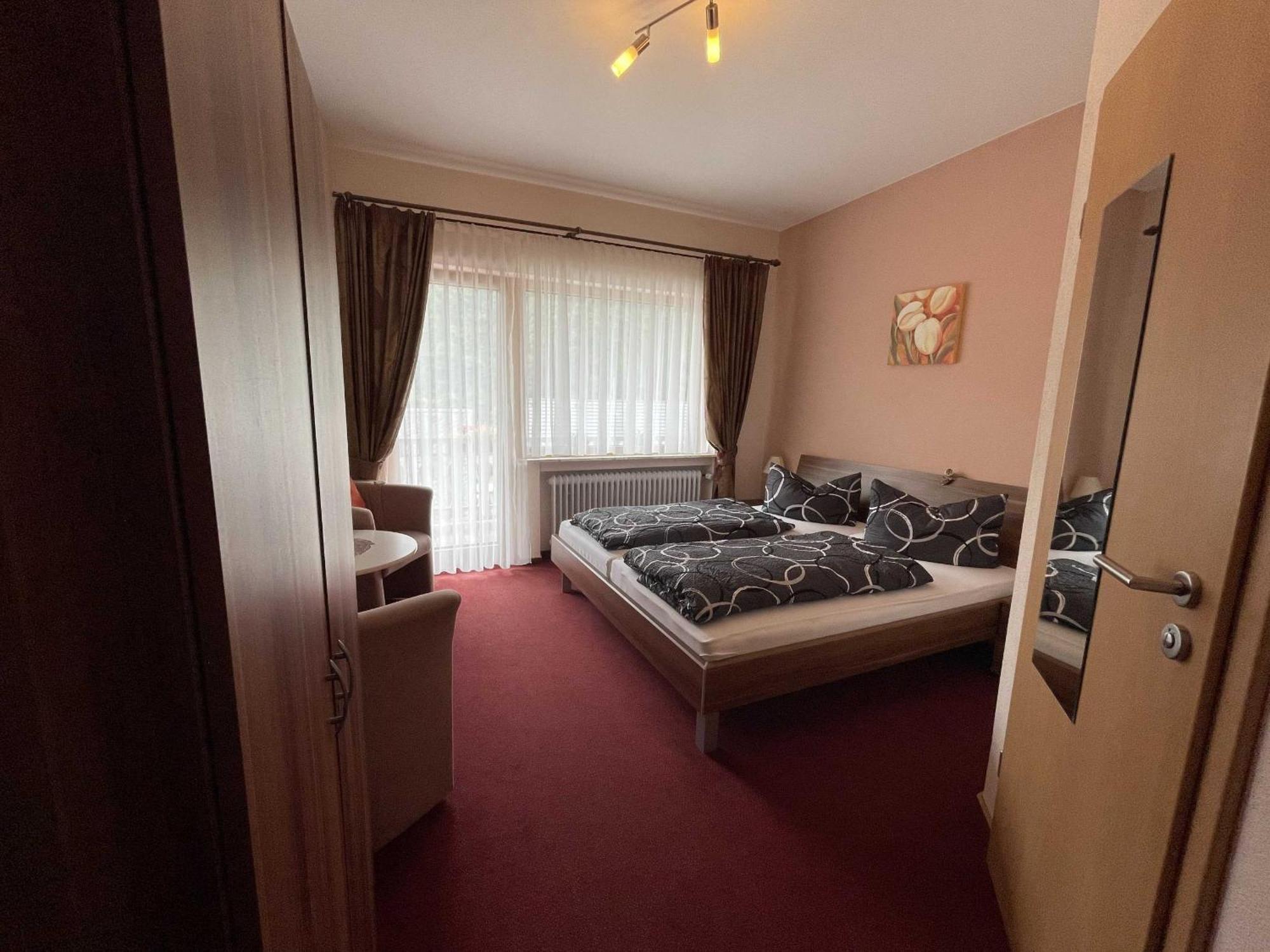 Hotel Zur Mosel Minheim 외부 사진