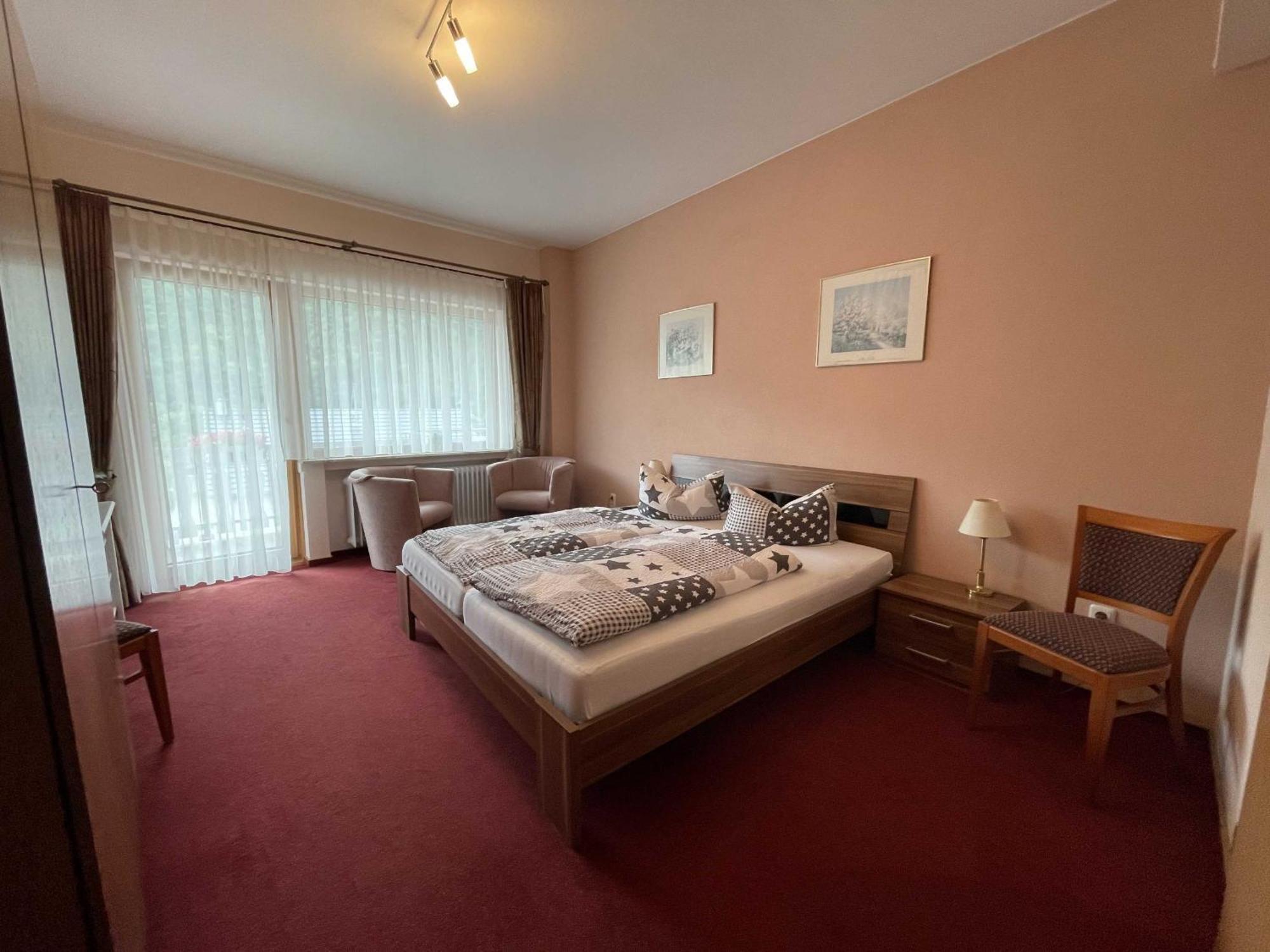 Hotel Zur Mosel Minheim 외부 사진