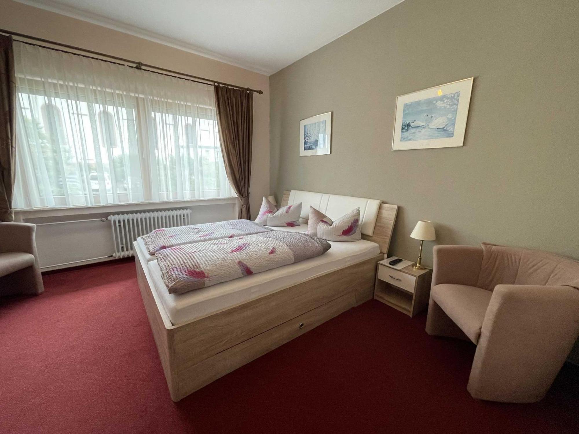 Hotel Zur Mosel Minheim 외부 사진